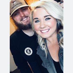 Meet your Posher, Hunter